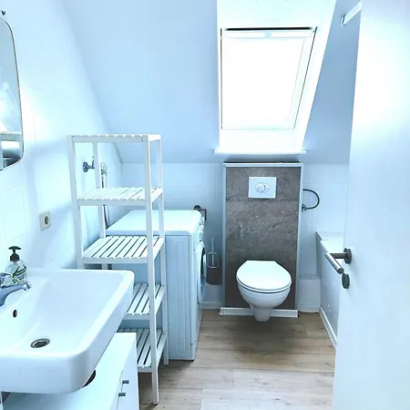 Apartment Grosses 2-zimmer Mit Tv, Wifi